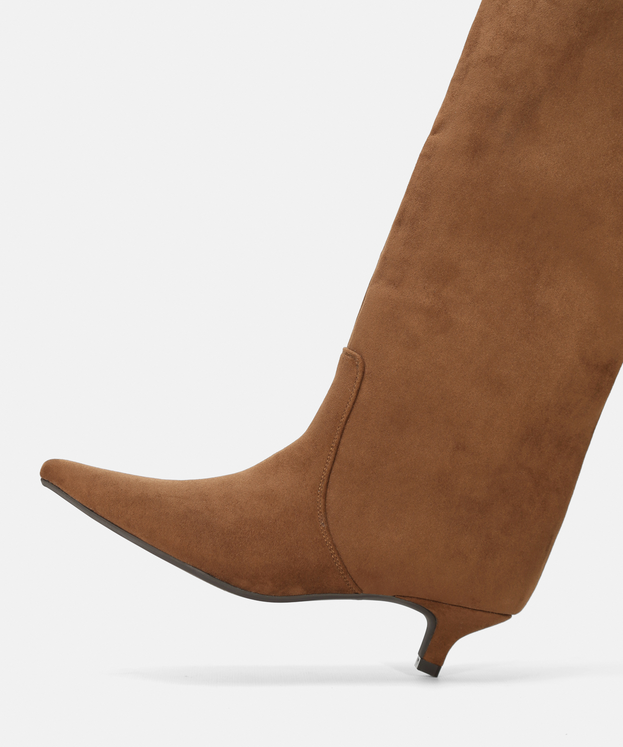 Botas altas marrones tac&oacute;n kitten image number null